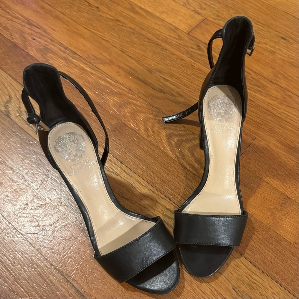 Vince Camuto black strappy heels, size 7 (37)